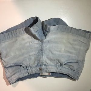 levi shorts